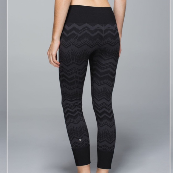 Lululemon Ebb to Street Pant Heathered Deep Coal 2 - Picture 3 of 12